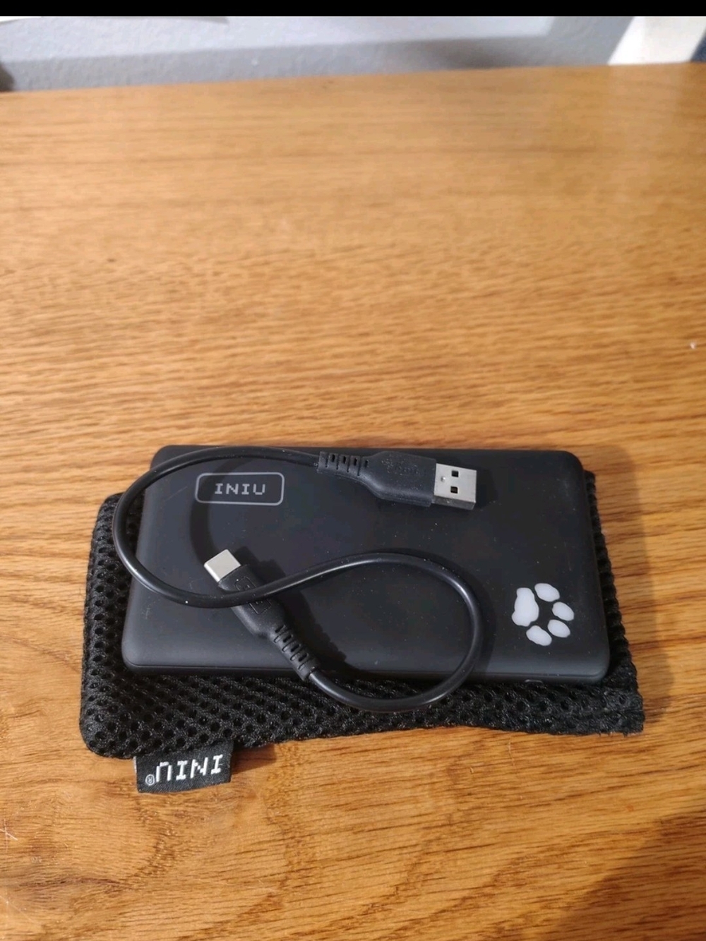 INIU BI-B1 10000mAh Power Bank - Black